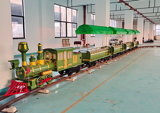 網紅騎跨式小火車